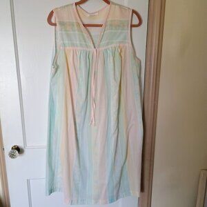 Komar Shortie Nightgown - L - Rainbow Stripe